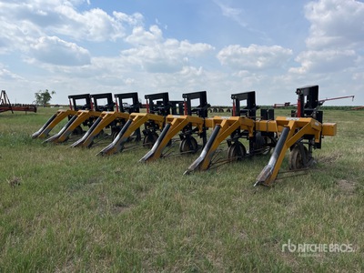 Kirchner 24 ft 6 in Bean Cutter معدات متنوعة للزراعة بصفوف