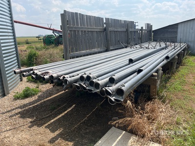 Approximately 42 pcs 30 ft X 4 in Tuberia de riego