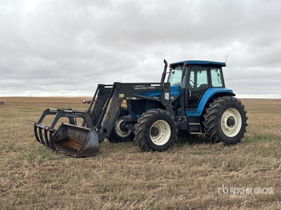 New Holland 8670 4WD Tractor