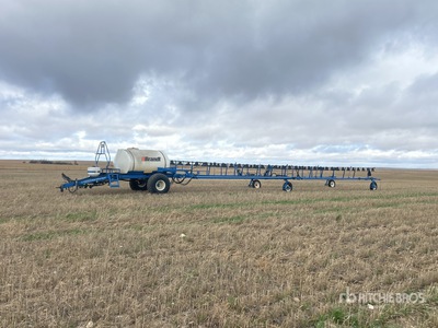 Brandt 100 ft S/A Pull-Type Sprayer