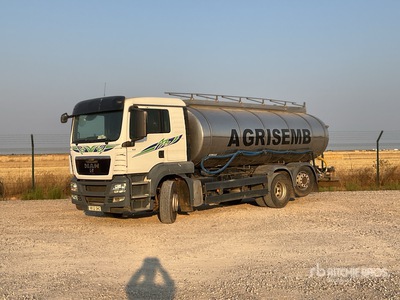 2008 MAN TGS 26400 6x2 Tanker Truck