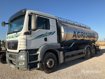 2008 MAN TGS 26400 Tanker Truck