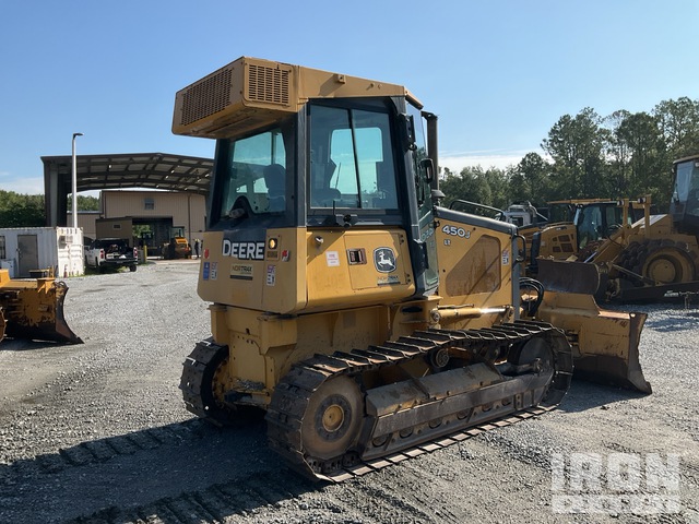 TOPADOR FRONTAL 2006 JOHN DEERE 450JLT