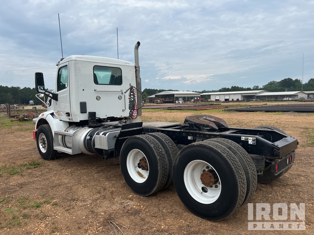 CAMIóN 2016 PETERBILT