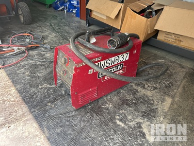 2017 Lincoln Invertec V275-S 200 A Mobile Stick Electric Welder (Inoperable)