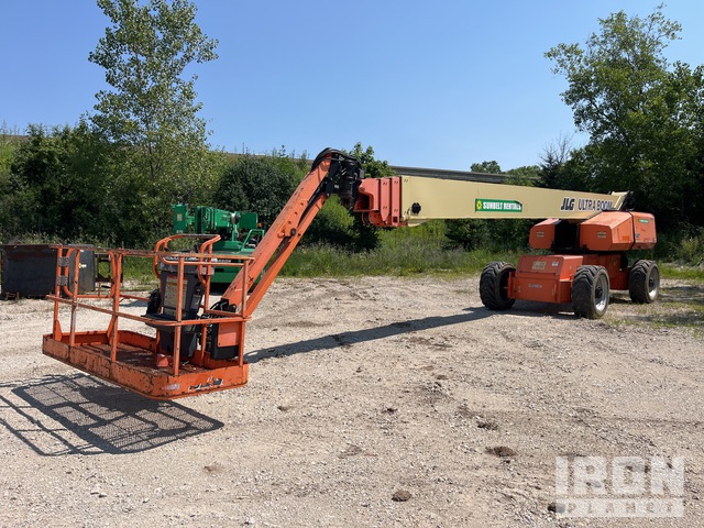 ELEVADOR TELESCóPICO 2012 JLG 4WD 1350SJP