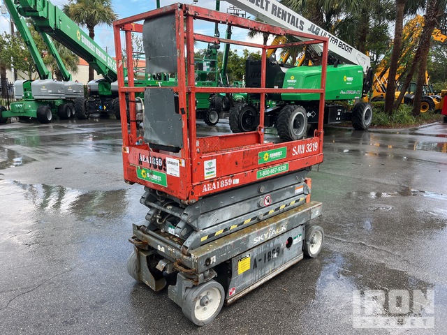 ELEVADOR TIJERA 2015 SKYJACK SJIII3219
