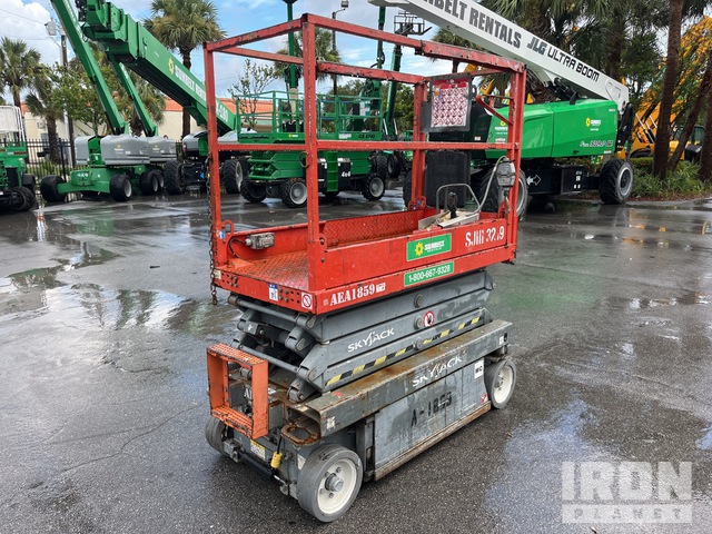 ELEVADOR TIJERA 2015 SKYJACK SJIII3219