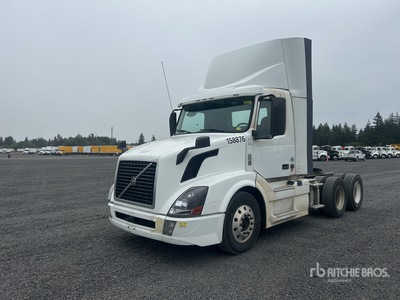 2016 Volvo VNL 6x4 Tracteur Routier