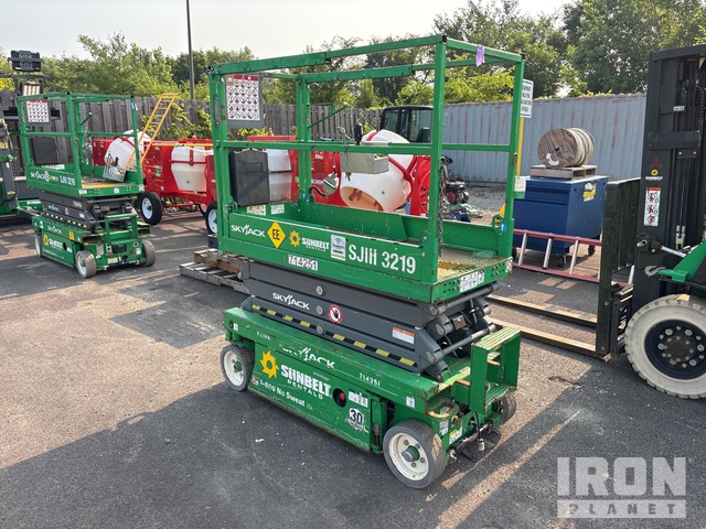ELEVADOR TIJERA 2015 SKYJACK SJIII3219