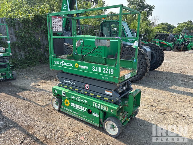 ELEVADOR TIJERA 2015 SKYJACK SJIII3219