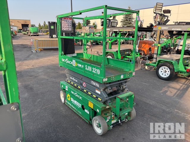 ELEVADOR TIJERA 2016 SKYJACK SJIII3219
