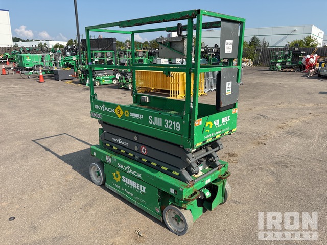 ELEVADOR TIJERA 2016 SKYJACK SJIII3219