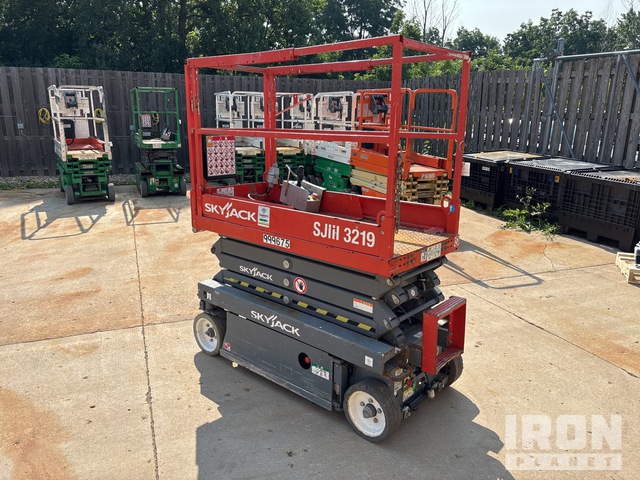 ELEVADOR TIJERA 2015 SKYJACK SJIII3219