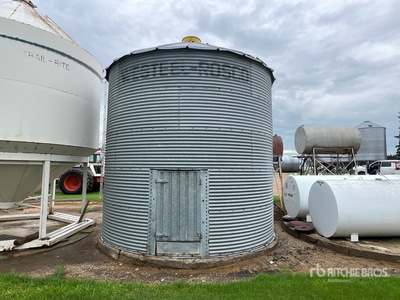 Westeel-Rosco +/- 1600 bu 5 Ring Grain Bin