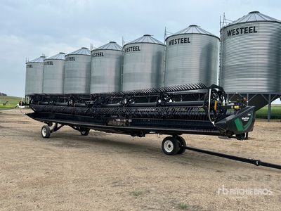2021 MacDon FD140 40 ft Flex Draper Combine Header