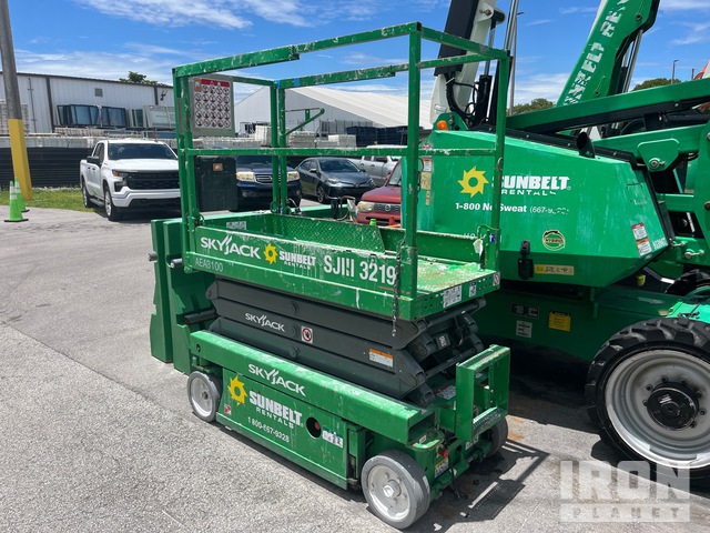 ELEVADOR TIJERA 2017 SKYJACK SJIII3219
