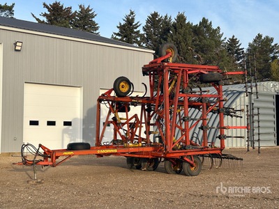 Morris CP743 47 ft Cultivator