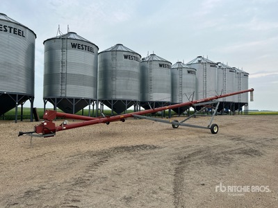 2005 Sakundiak HD10-2200 10 in x 73 ft Swing Grain Auger
