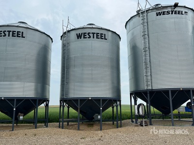 Westeel +/- 4900 bu 5 Ring Hopper Grain Bin
