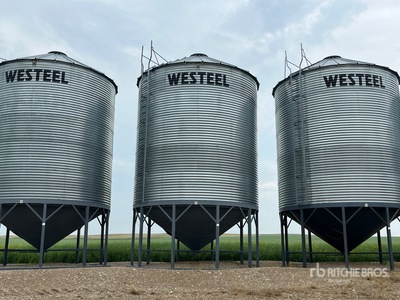 Westeel +/- 4900 bu 5 Ring Hopper Grain Bin