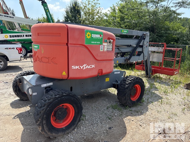 ELEVADOR ARTICULADO 2018 SKYJACK 4WD SJ46AJ
