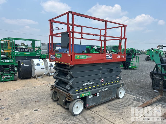 ELEVADOR TIJERA 2016 SKYJACK SJIII4740