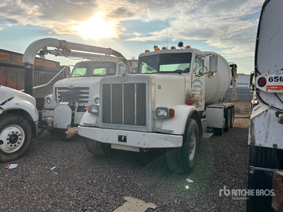 1995 Peterbilt 357 10x4 Mixer Truck