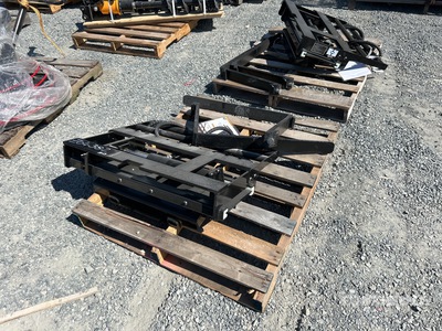 2025 GIYI GY-CYHC 30 in Mini Skid Steer Forks (Unused)