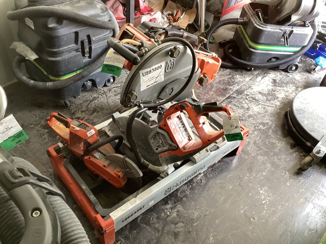 Quantity of (3) Husqvarna Saws