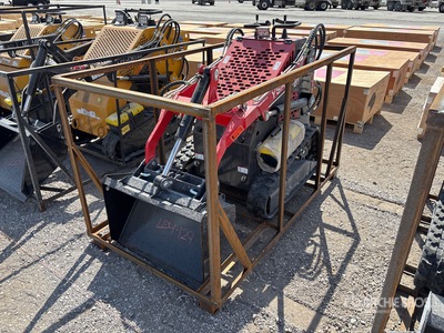 2025 AGT YSRT14 Mini Compact Track Loader (Unused)