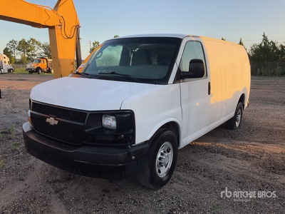 2010 Chevrolet Express 2500 Fourgon cargo (Inoperable)