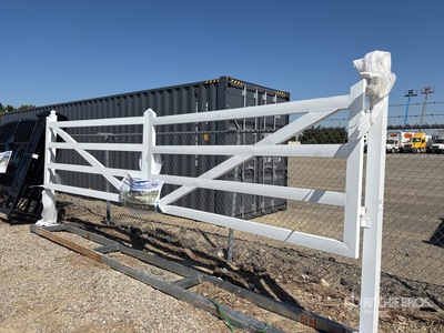 Chery Industrial 20 ft x 7 ft Driveway Gate (Unused)