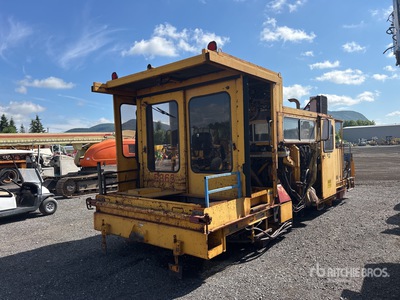 2008 Harsco Top Gun 2000 Spike trekker (Inoperable)