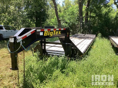 2023 Big Tex 25GN-25BK+5MR 30 ft T/A Gooseneck Equipment Trailer