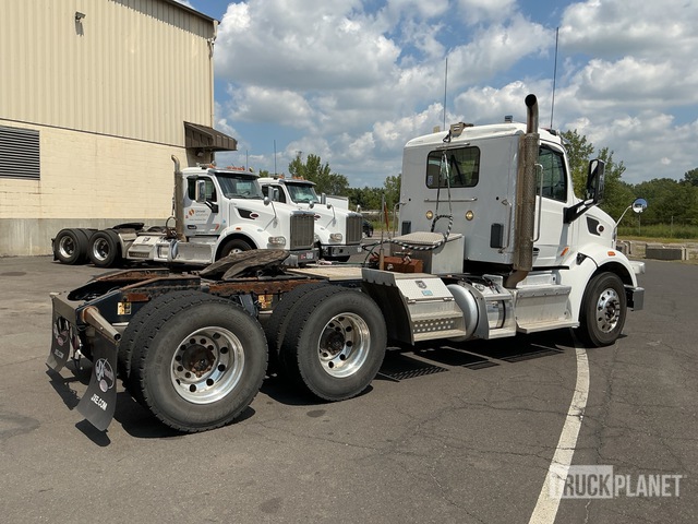 CAMIóN 2016 PETERBILT