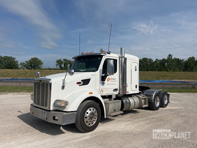 2016 Peterbilt 567 6x4 تراكتور شاحنة كابينة النوم (ثنائية المحور)