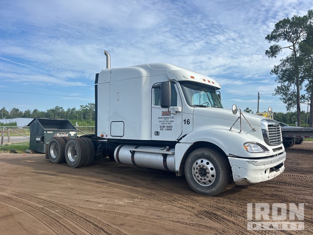 CAMIóN CAMAROTE 2016 FREIGHTLINER