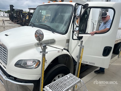2019 Freightliner M2 106 4x2 Refrigerated Truck