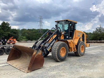 2017 Hyundai HL940TM Chargeuse sur roues