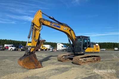 2022 XCMG XE250U Tracked Excavator