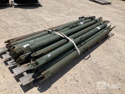 (13) Motor Vehicle Towbars