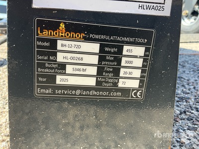 Landhonor Big Arm スキッドステアバックホー (Unused)