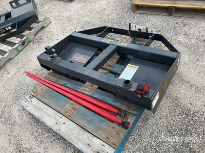 Landhonor 45 in Skid Steer Bale Spear (Unused)