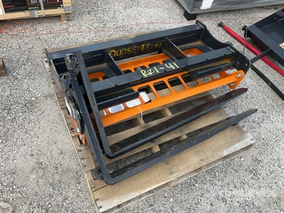 Landhonor 42 in Skid Steer Forks (Unused)