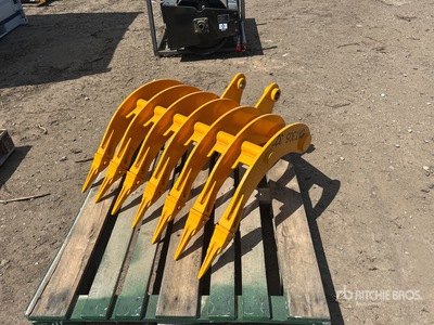GIYI 31 in Fit Cat 305 Baggerrechen (Unused)