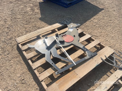 2025 SKLP SK-ST550L Deer Shaped Shooting Target (Unused)