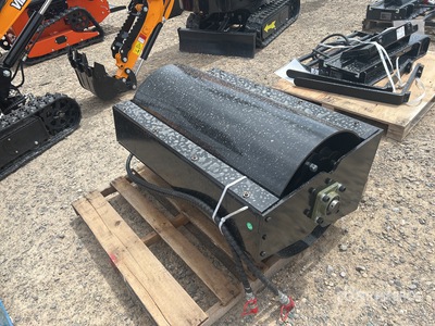 2025 GIYI GY-VR39 39 in Mini Skid Steer Vibratory Roller (Unused)