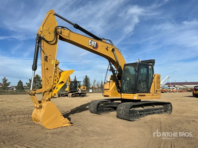 2022 Cat 325 油圧ショベル