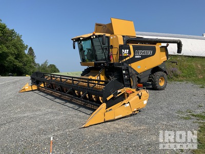 Cat 560R 4x4 Combine Harvester